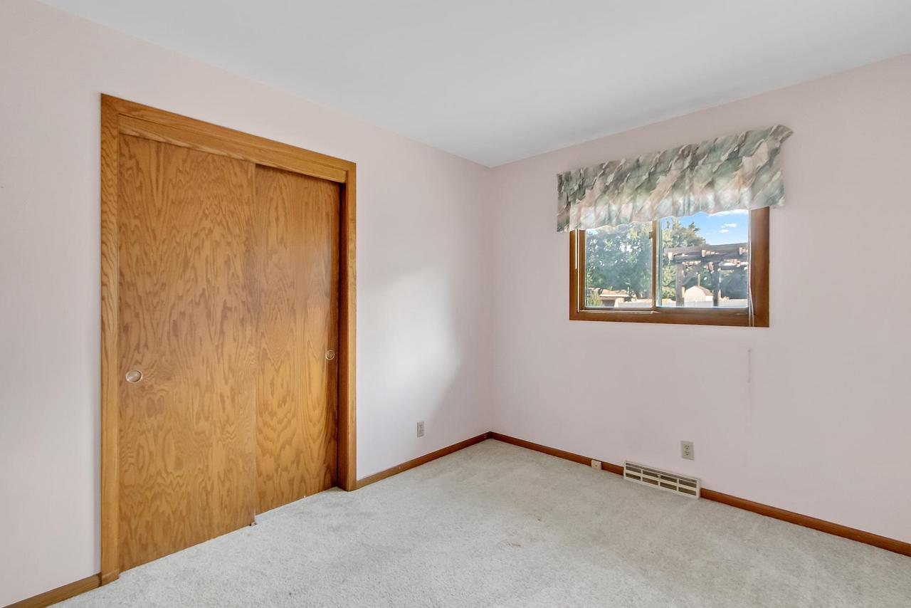 2203 South Arch Street