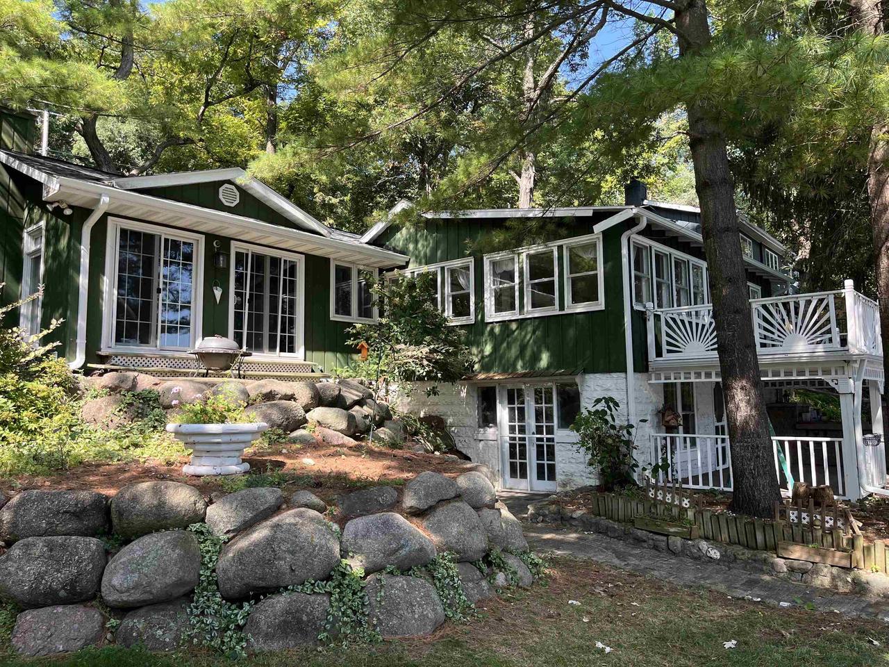 10488 North Riverview East Drive