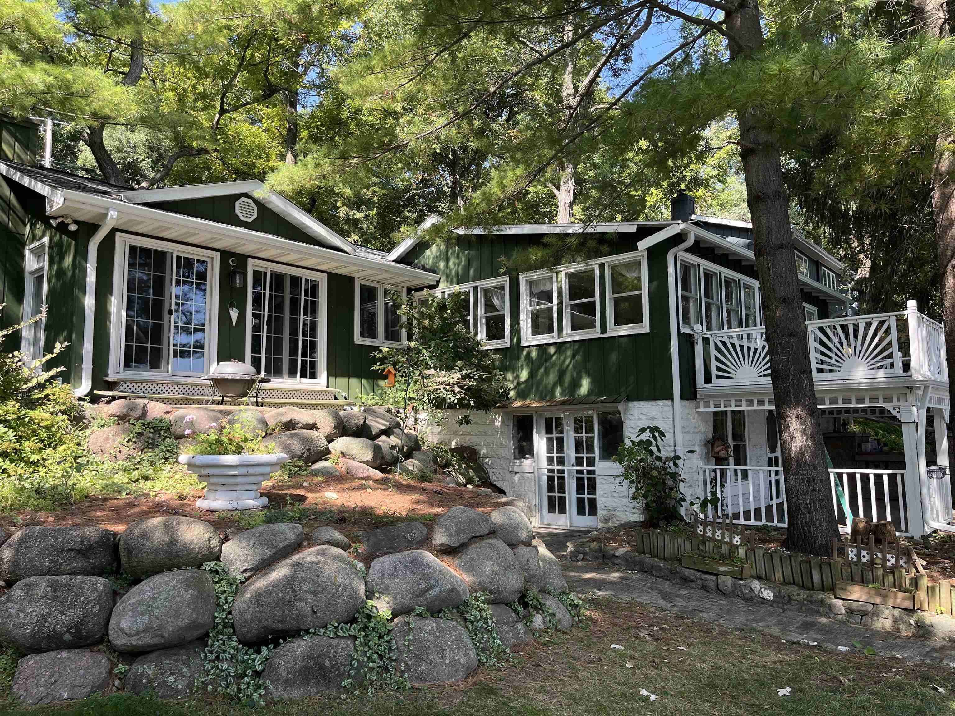 10488 N Riverview East Drive