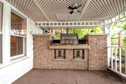 10488 North Riverview East Drive