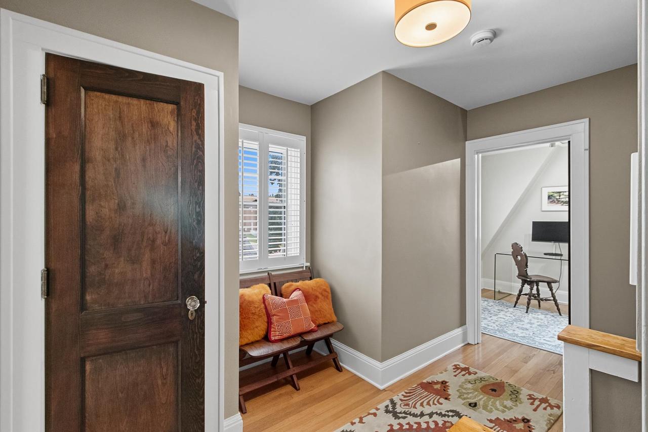 233 Forest Park Boulevard