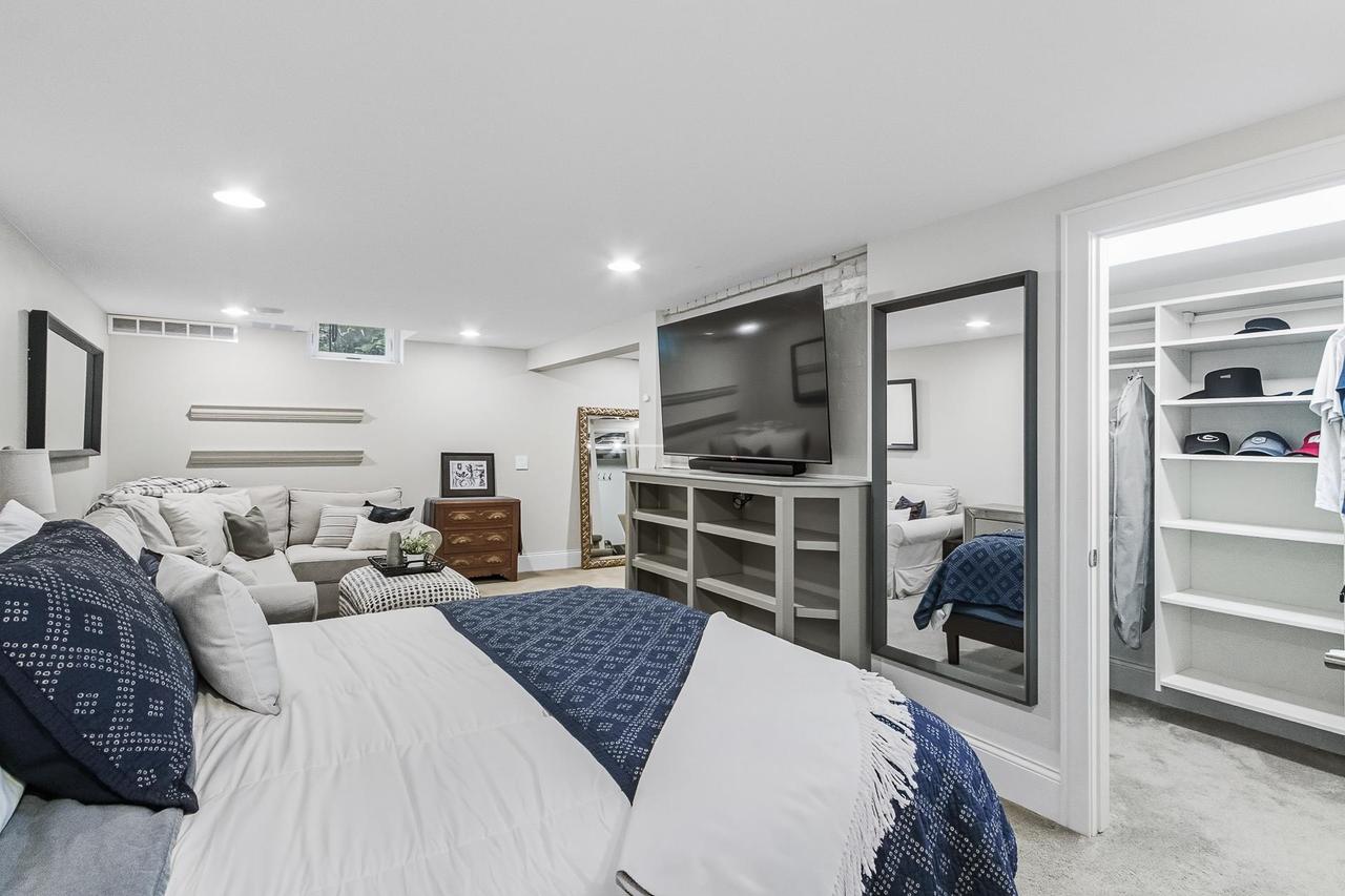 233 Forest Park Boulevard