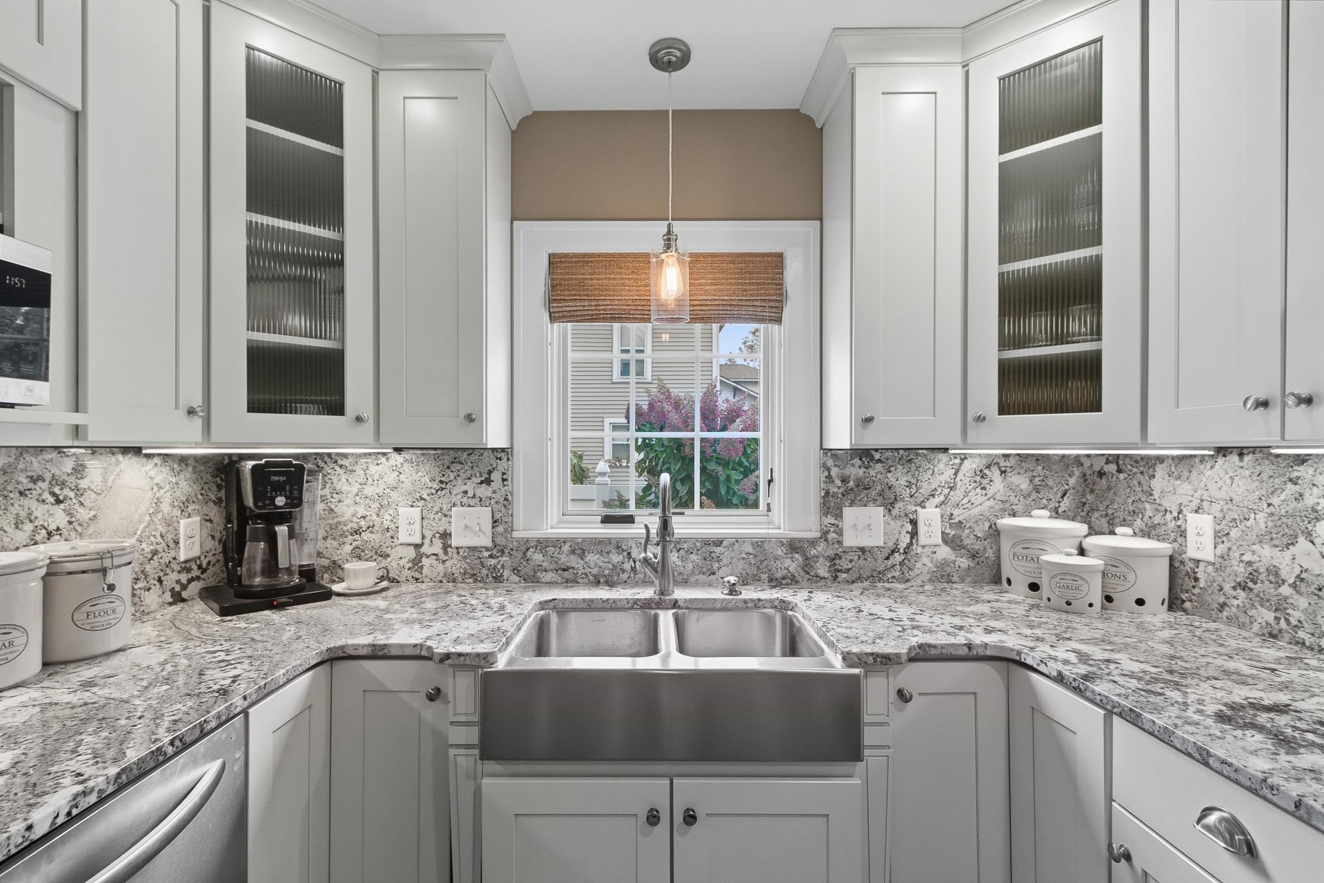 233 Forest Park Boulevard