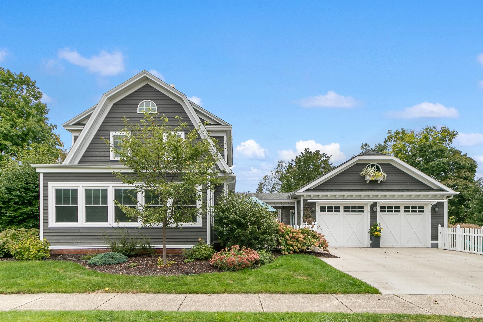 233 Forest Park Boulevard