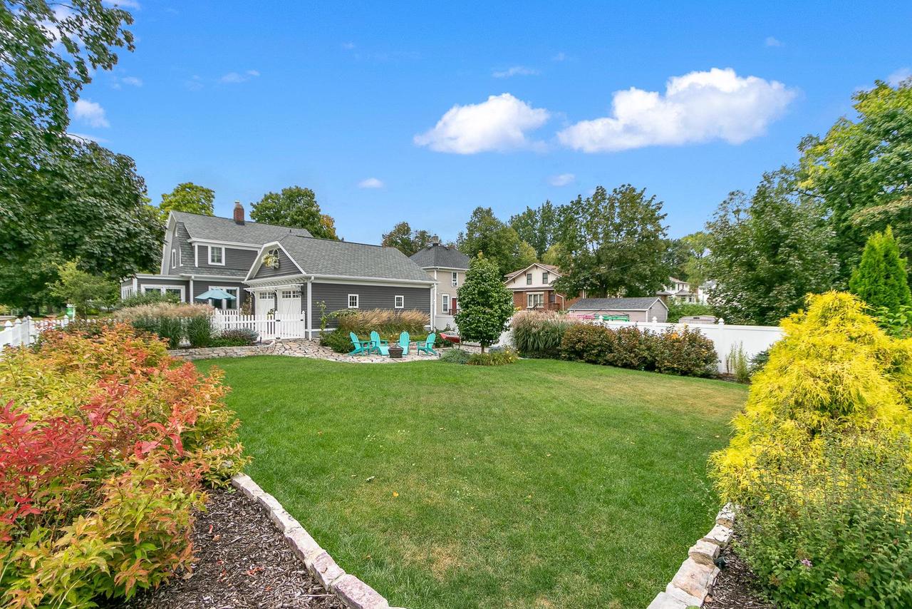 233 Forest Park Boulevard