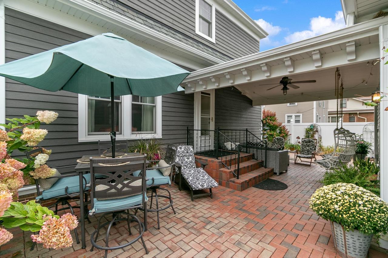 233 Forest Park Boulevard