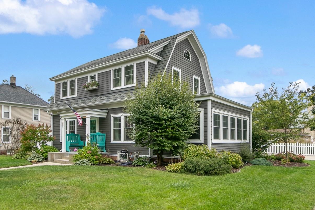 233 Forest Park Boulevard