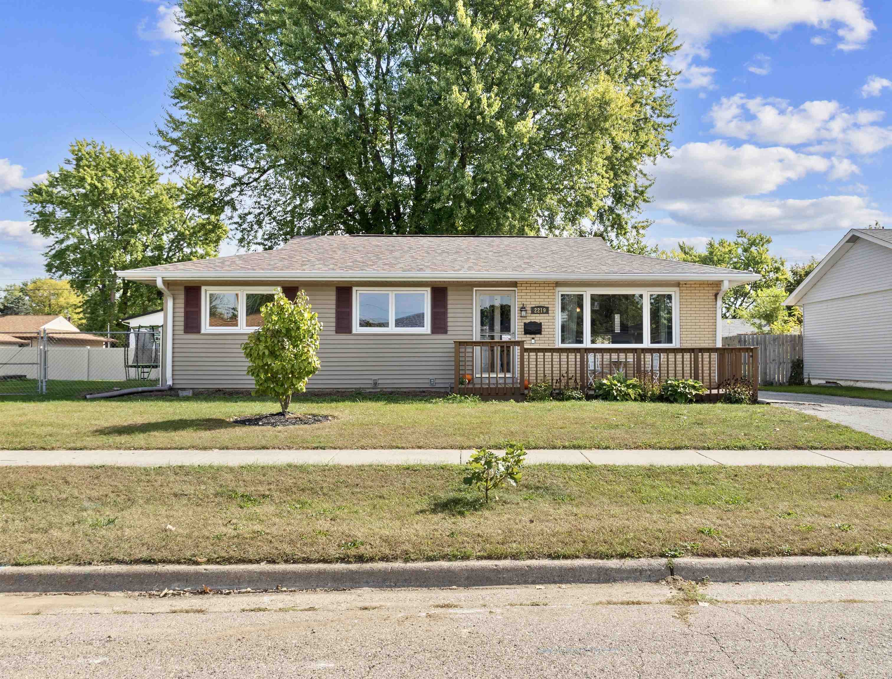 2219 Pioneer Road