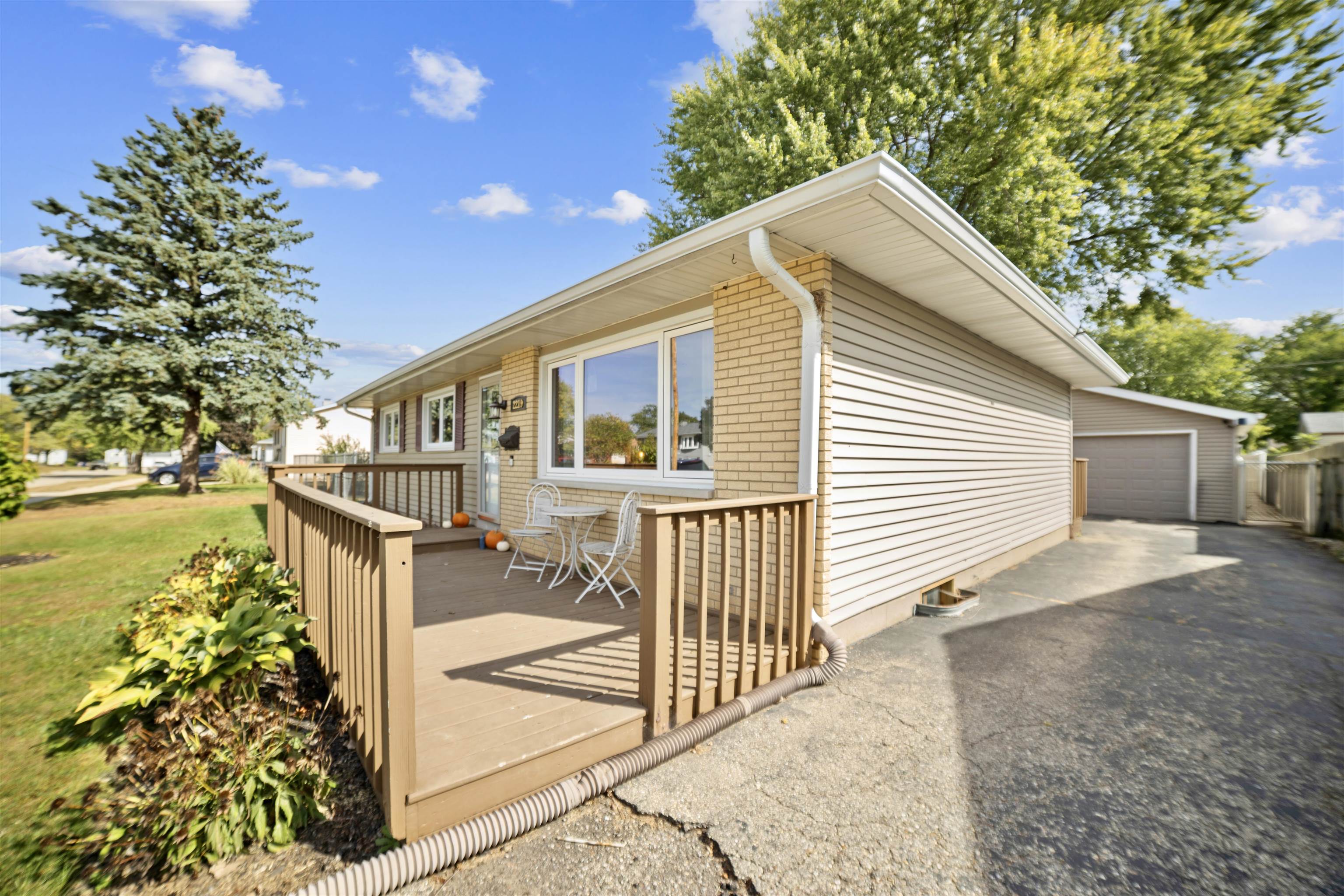 2219 Pioneer Road