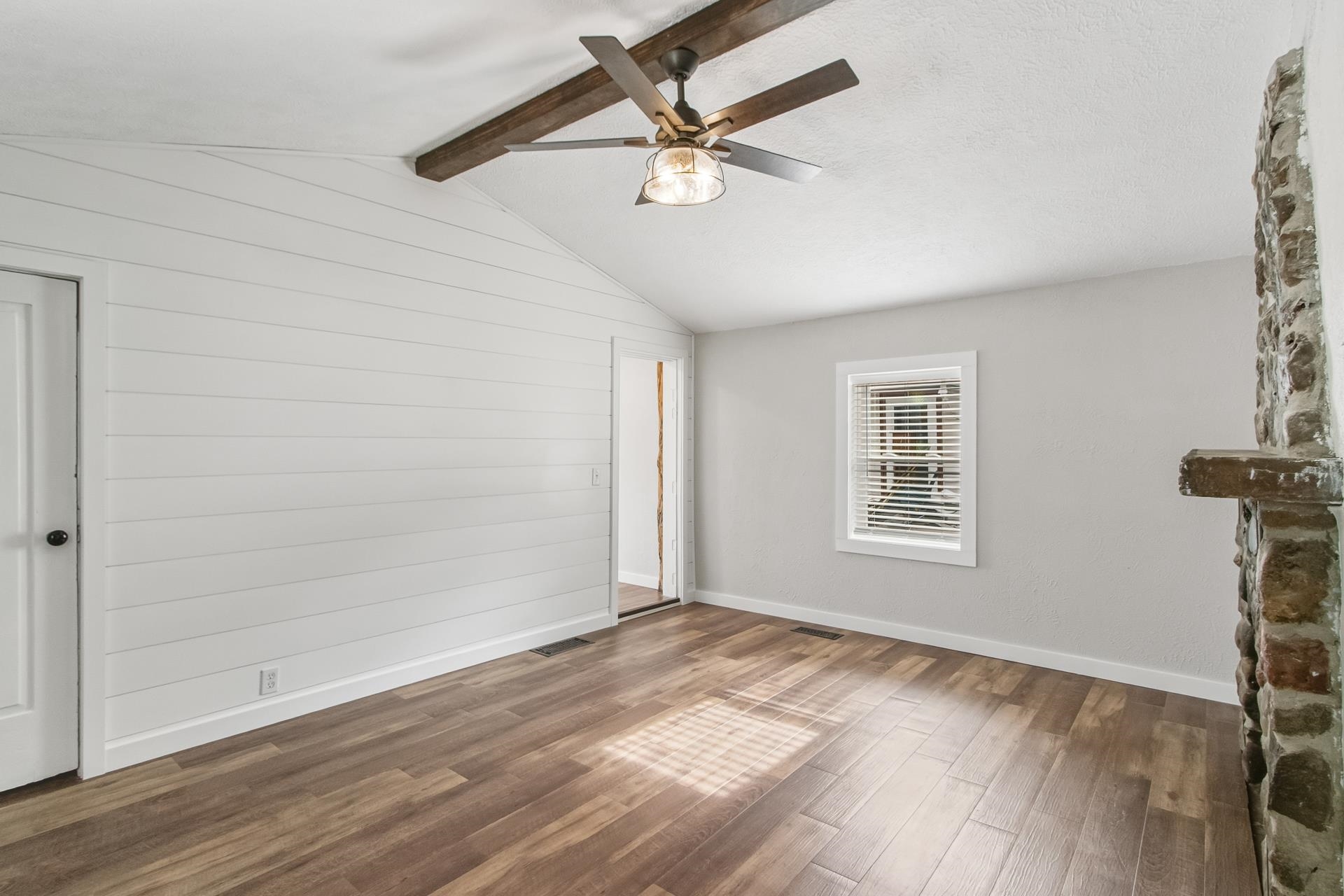 107 Parkview Drive