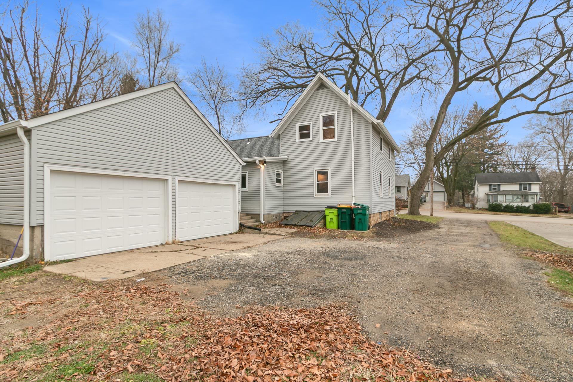 610 E Fulton Street