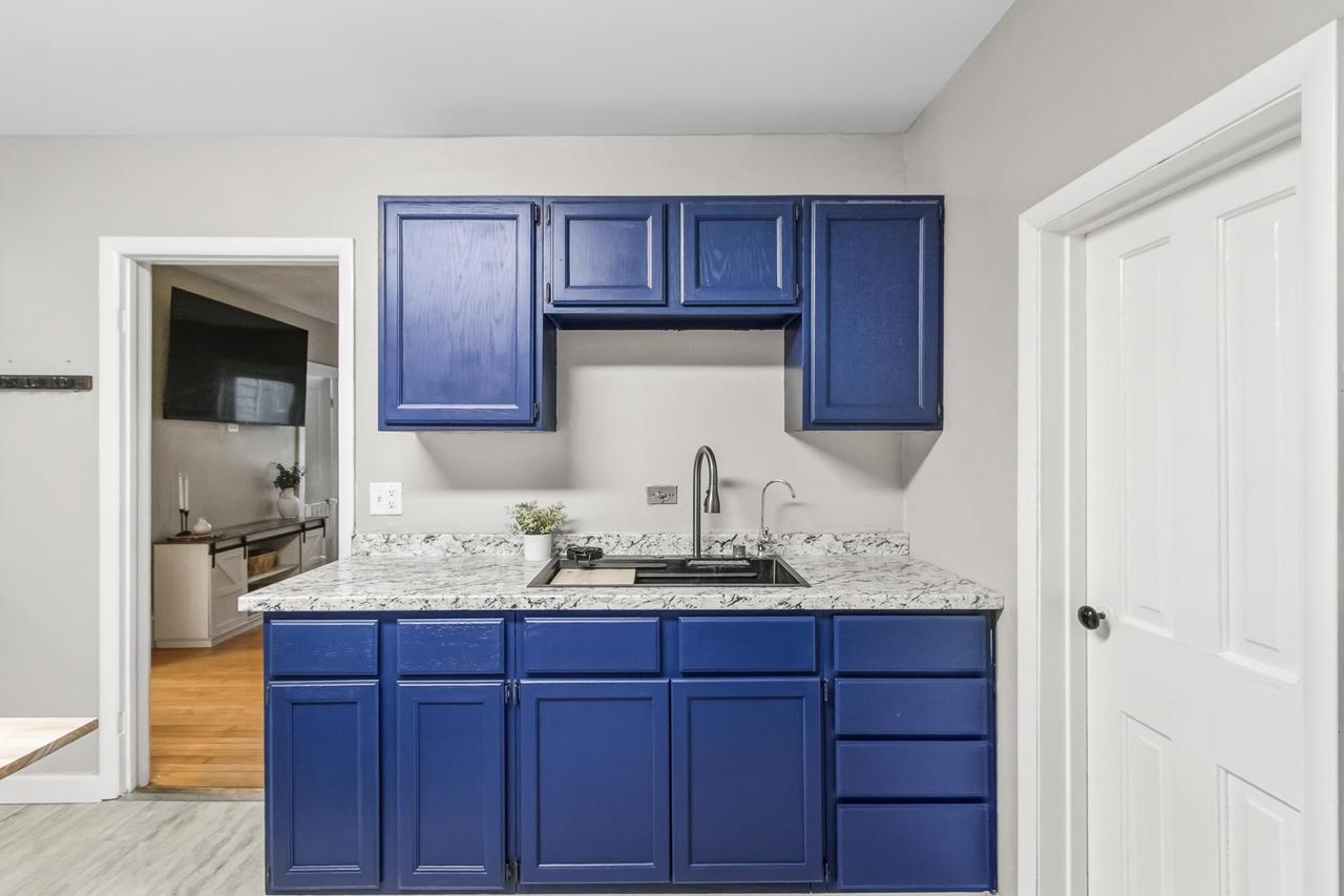 610 East Fulton Street