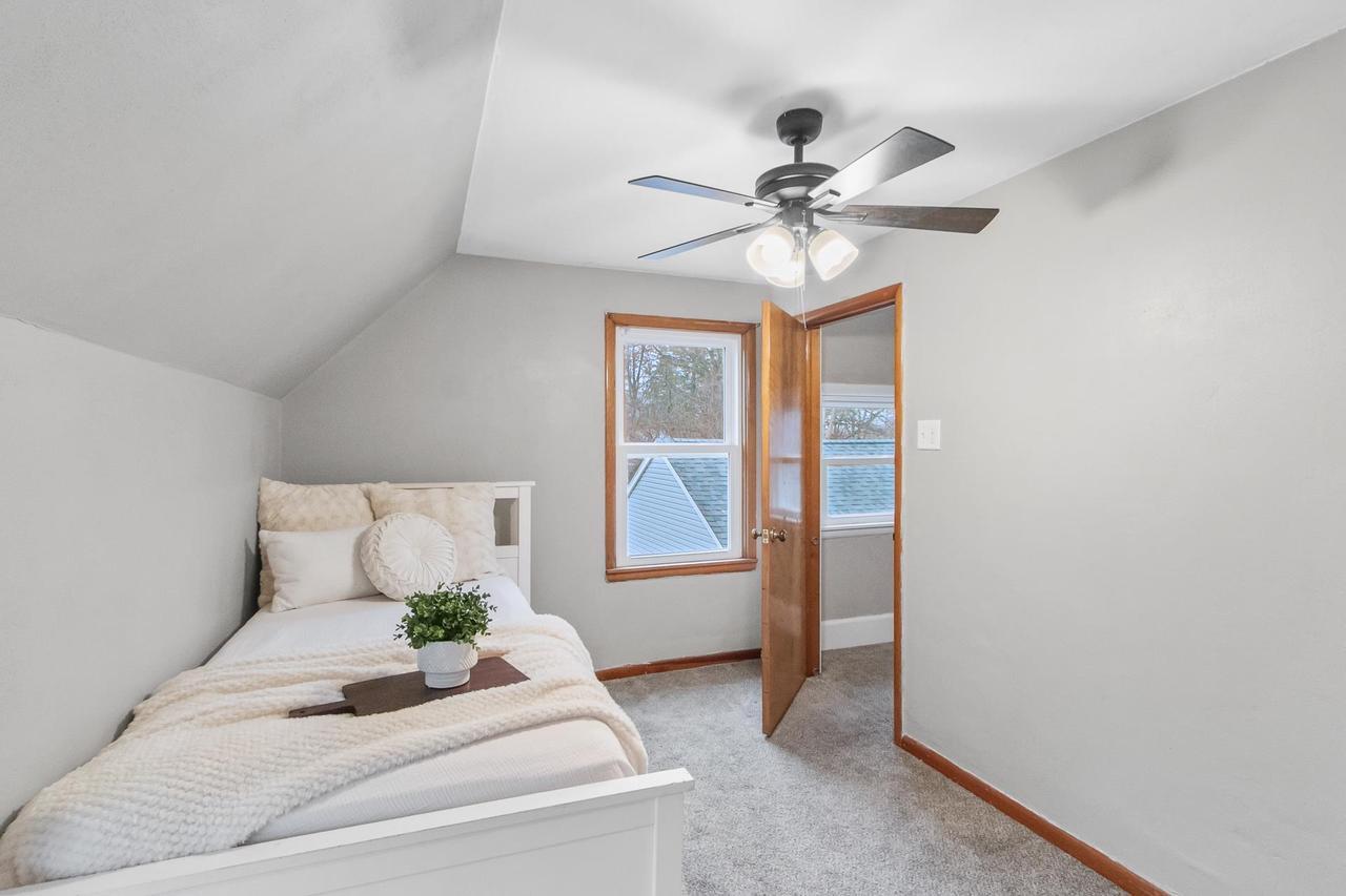 610 East Fulton Street