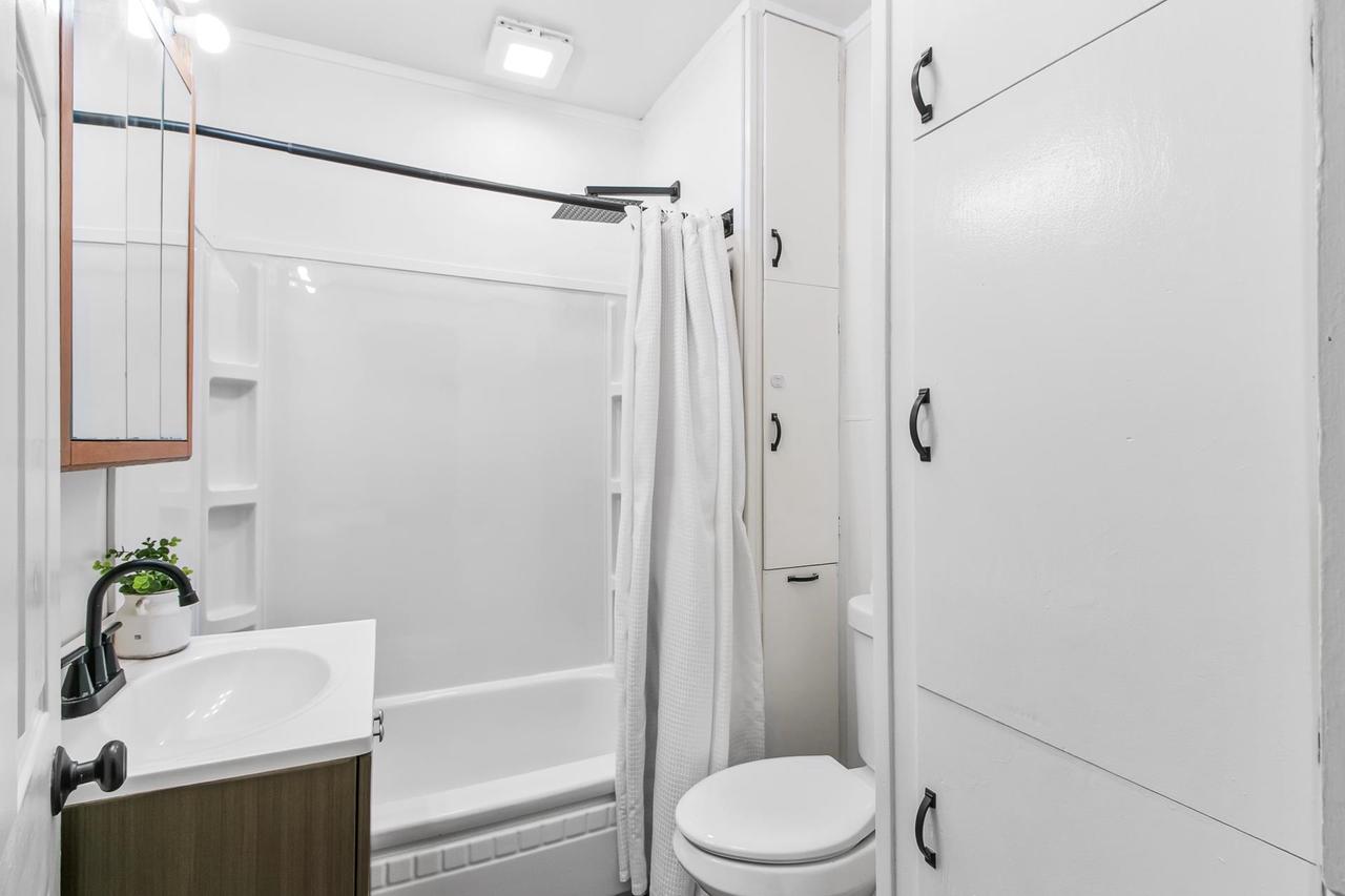 610 East Fulton Street