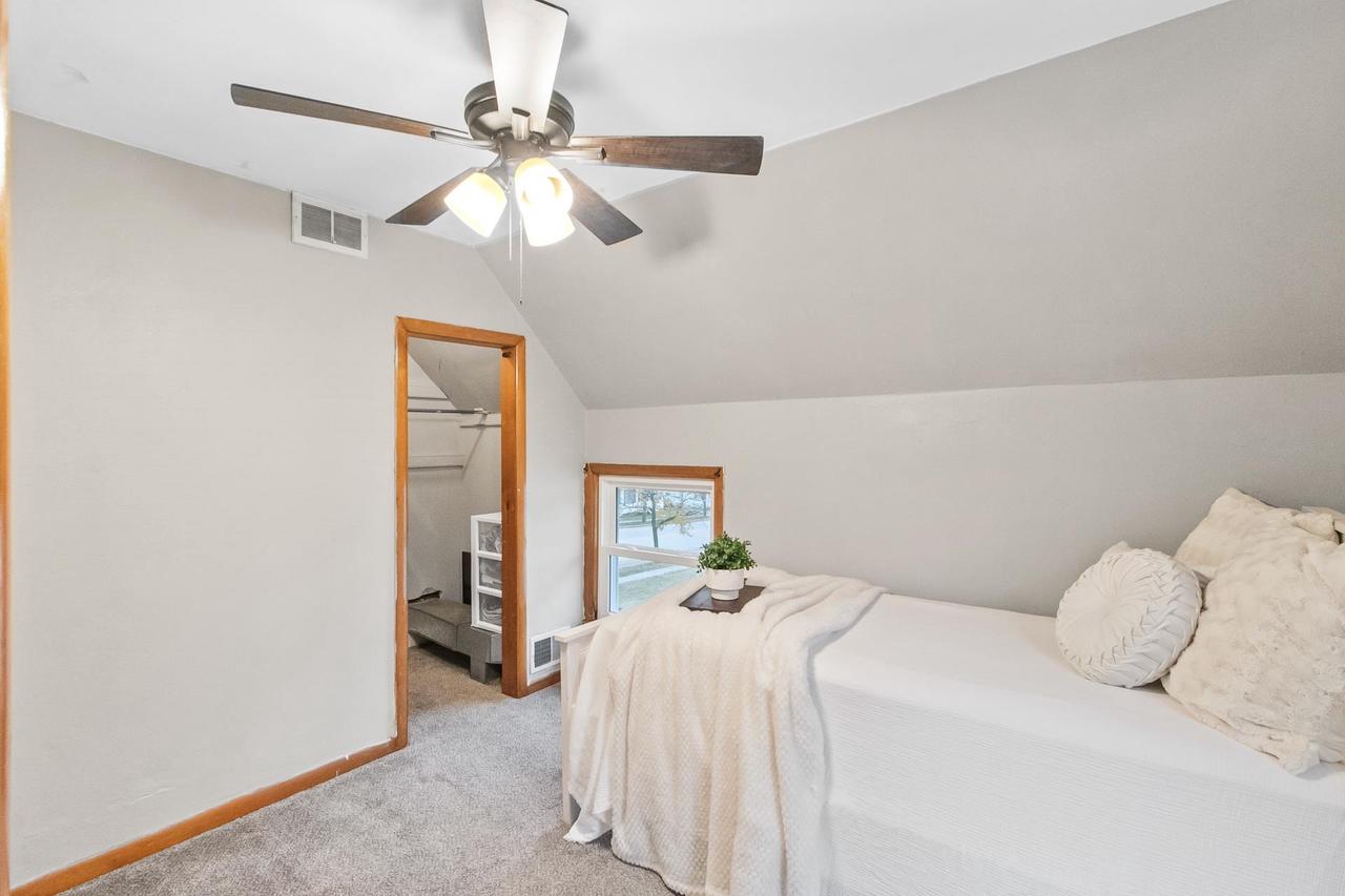 610 East Fulton Street