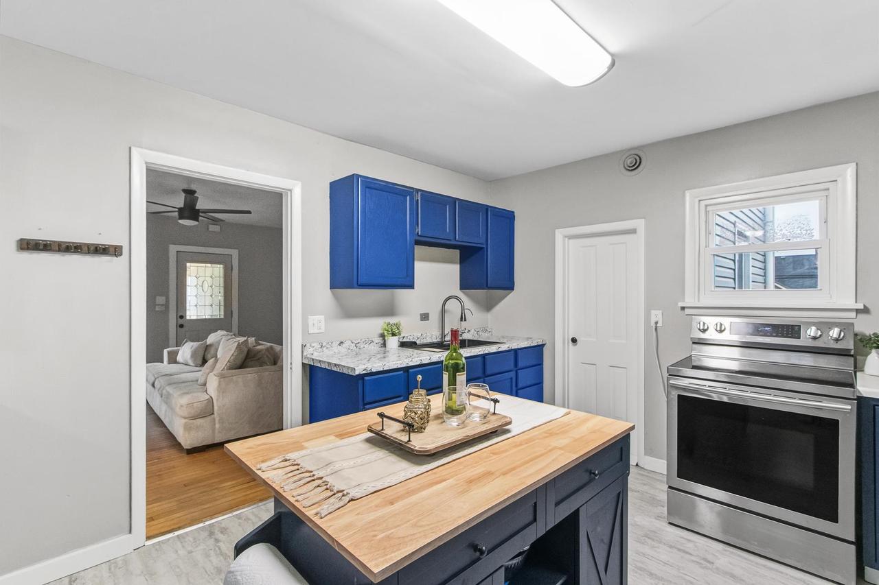 610 East Fulton Street