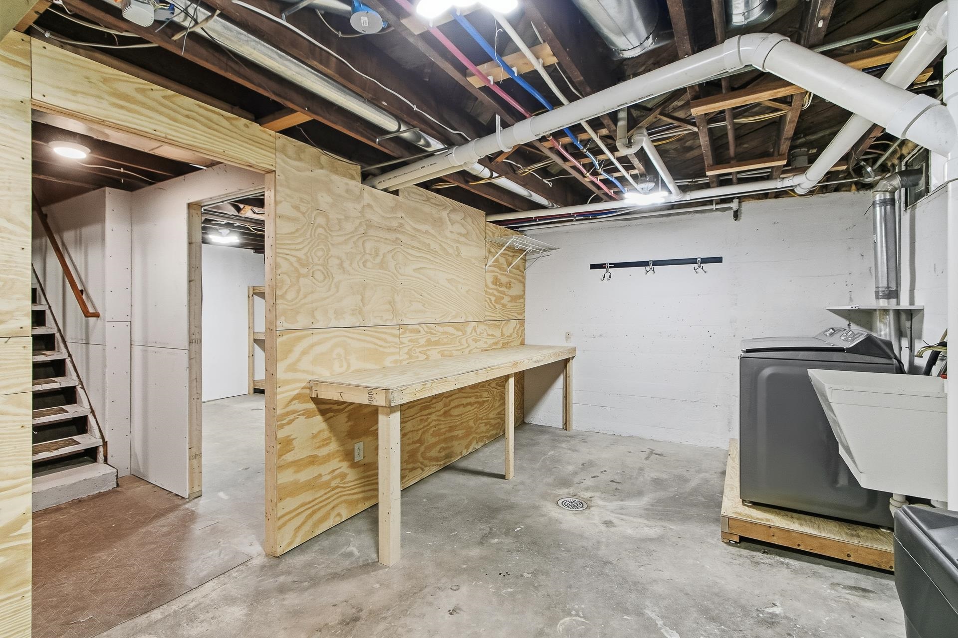 1325 Josephine Street