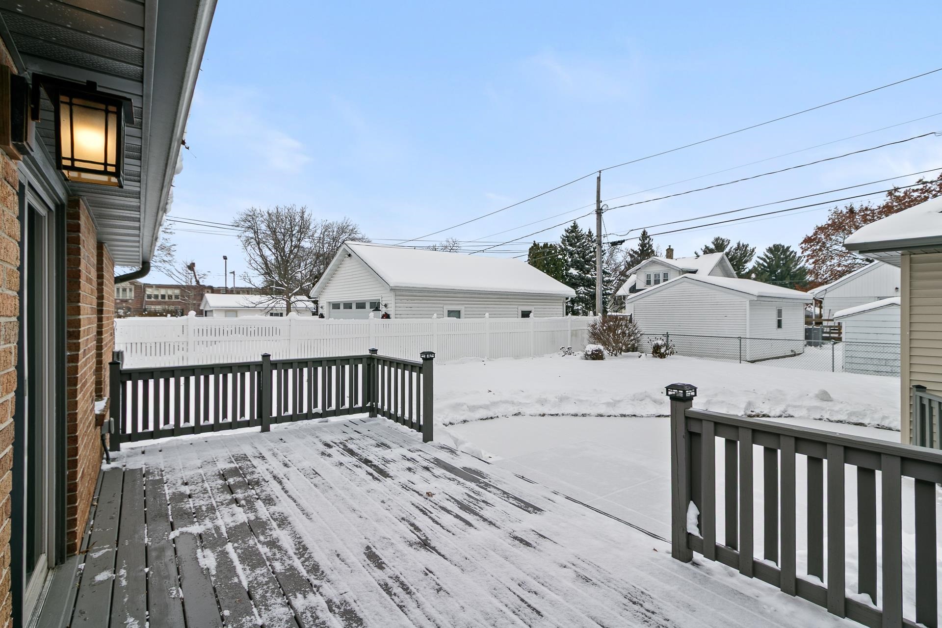 1325 Josephine Street