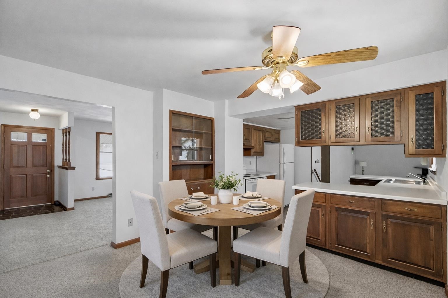 2315 N Claremont Drive