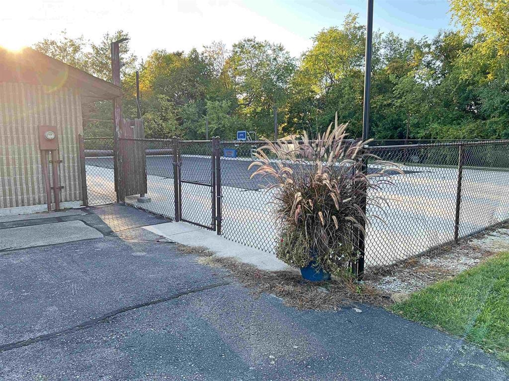 474 Westview Court