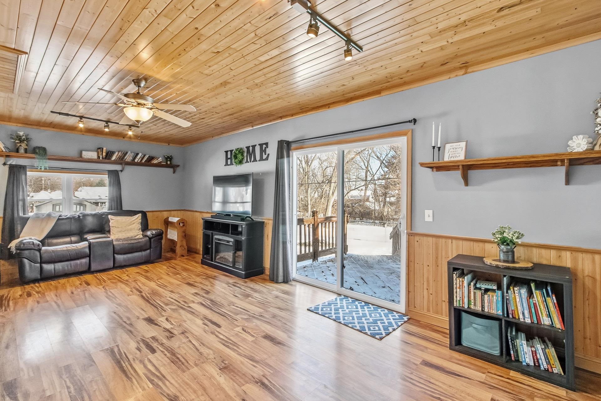 11548 N Maple Beach Drive