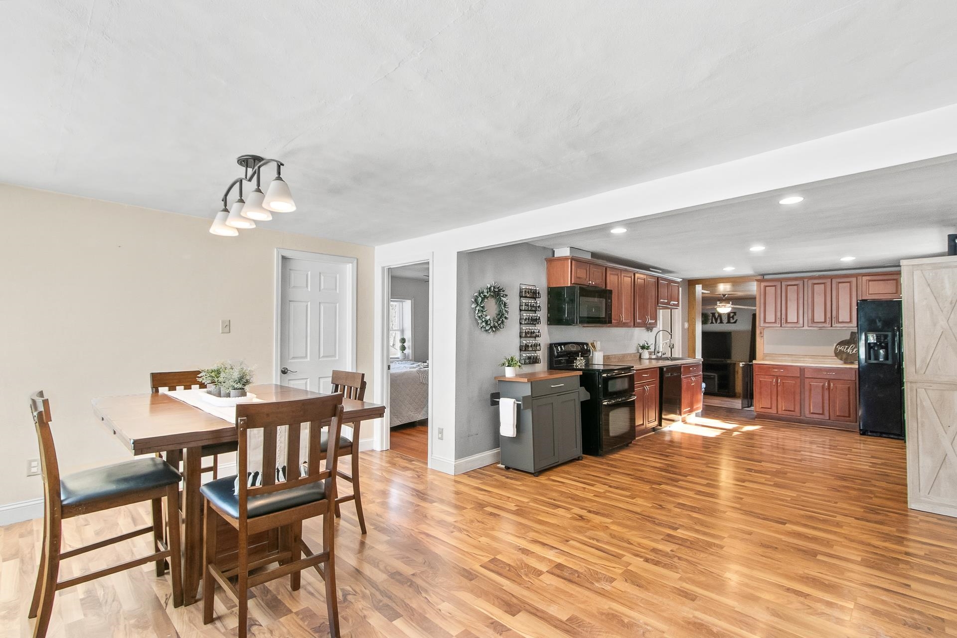 11548 N Maple Beach Drive