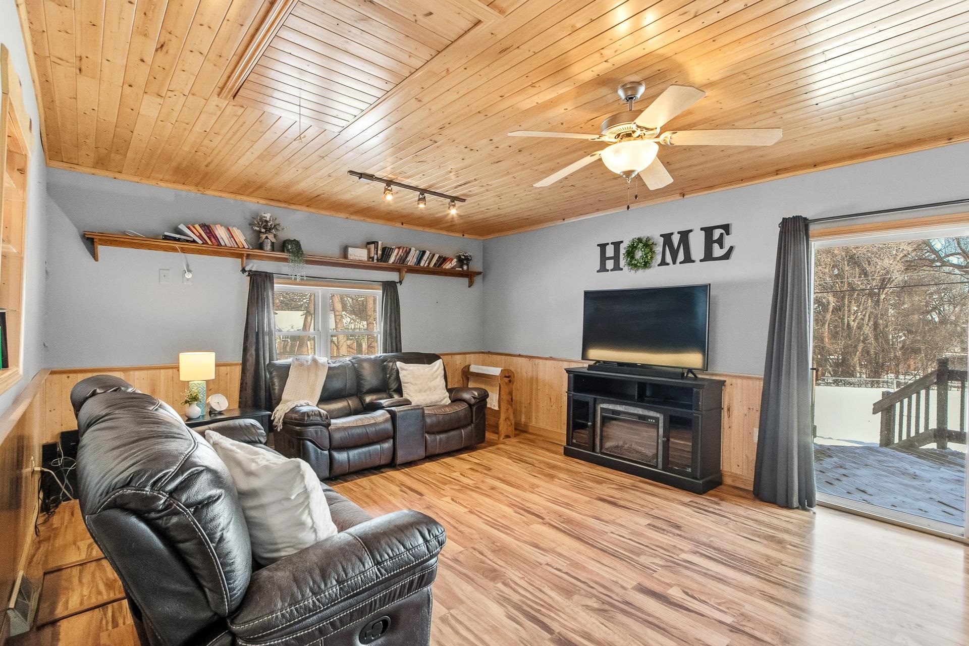 11548 N Maple Beach Drive