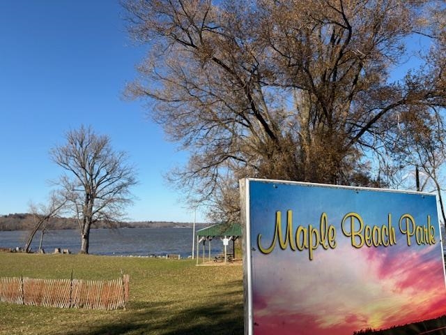 11548 N Maple Beach Drive