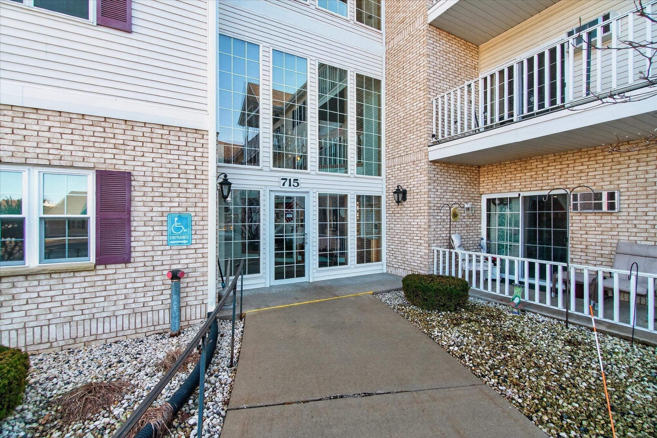 715 Canterberry Court 109