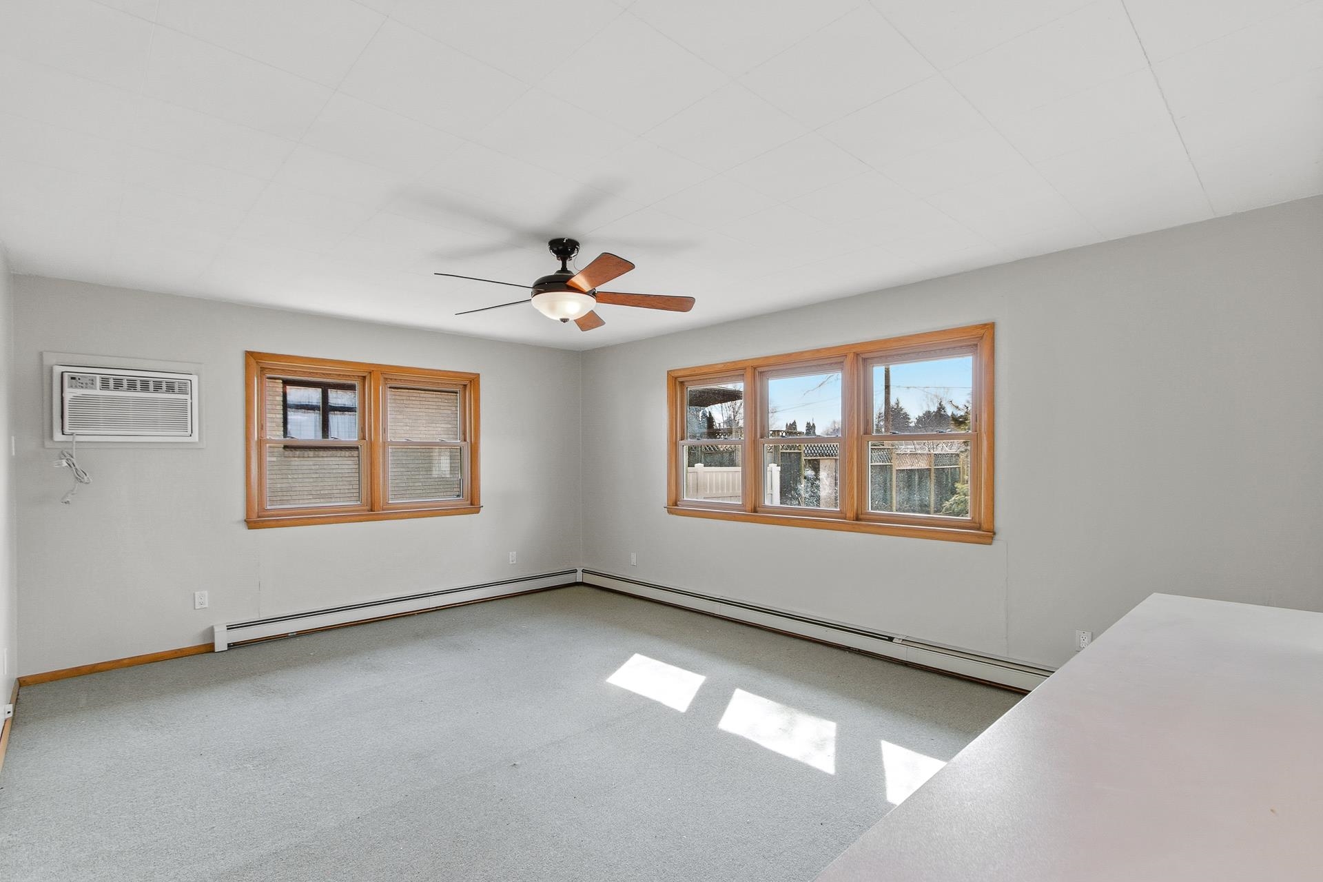 1104 Woodman Road
