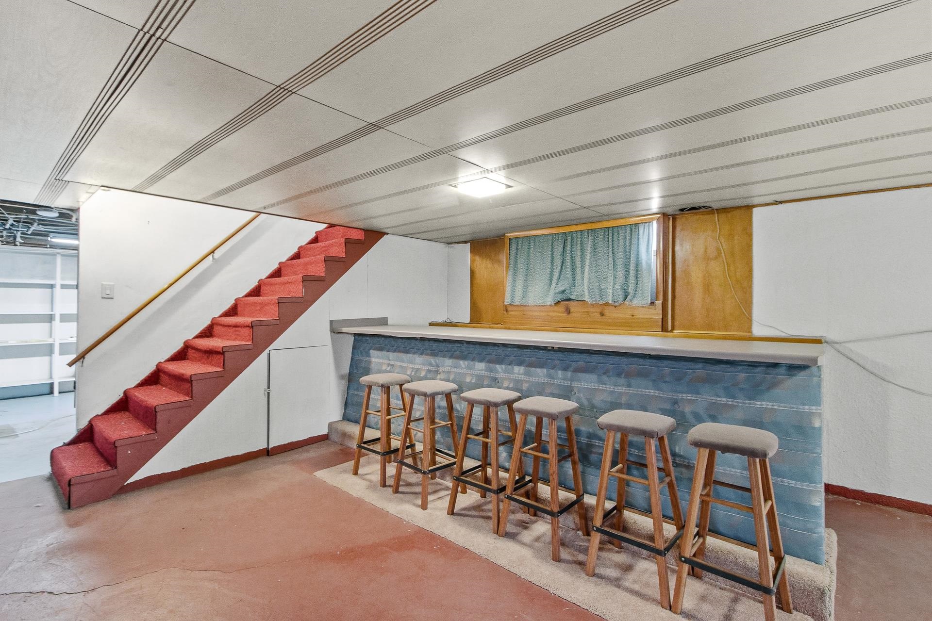 1104 Woodman Road