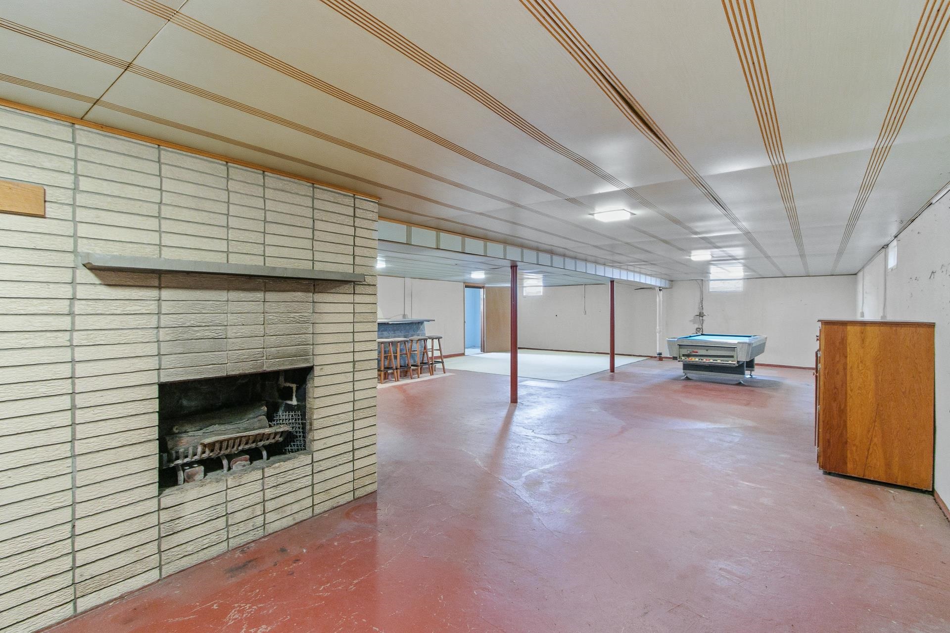 1104 Woodman Road