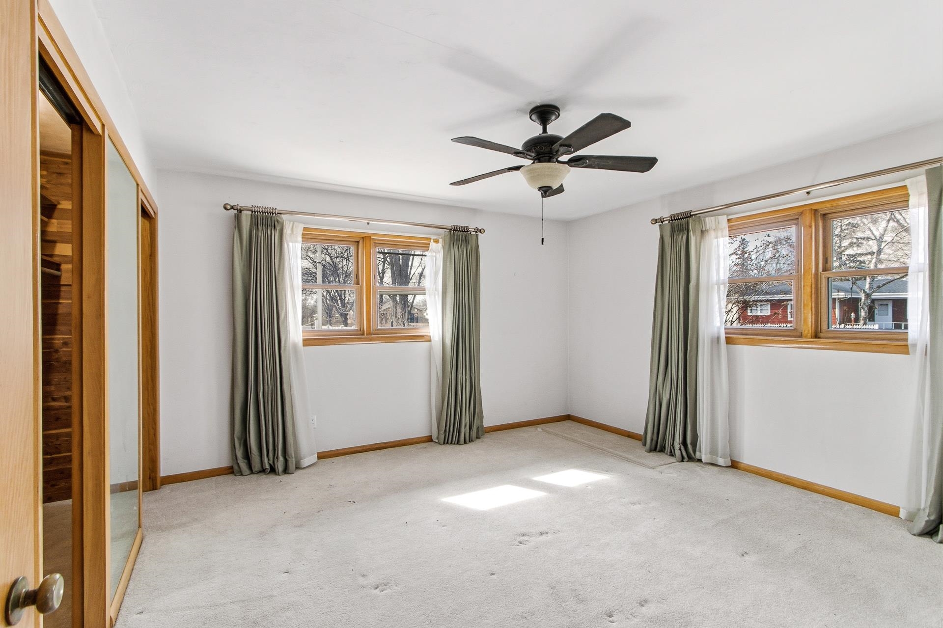 1104 Woodman Road