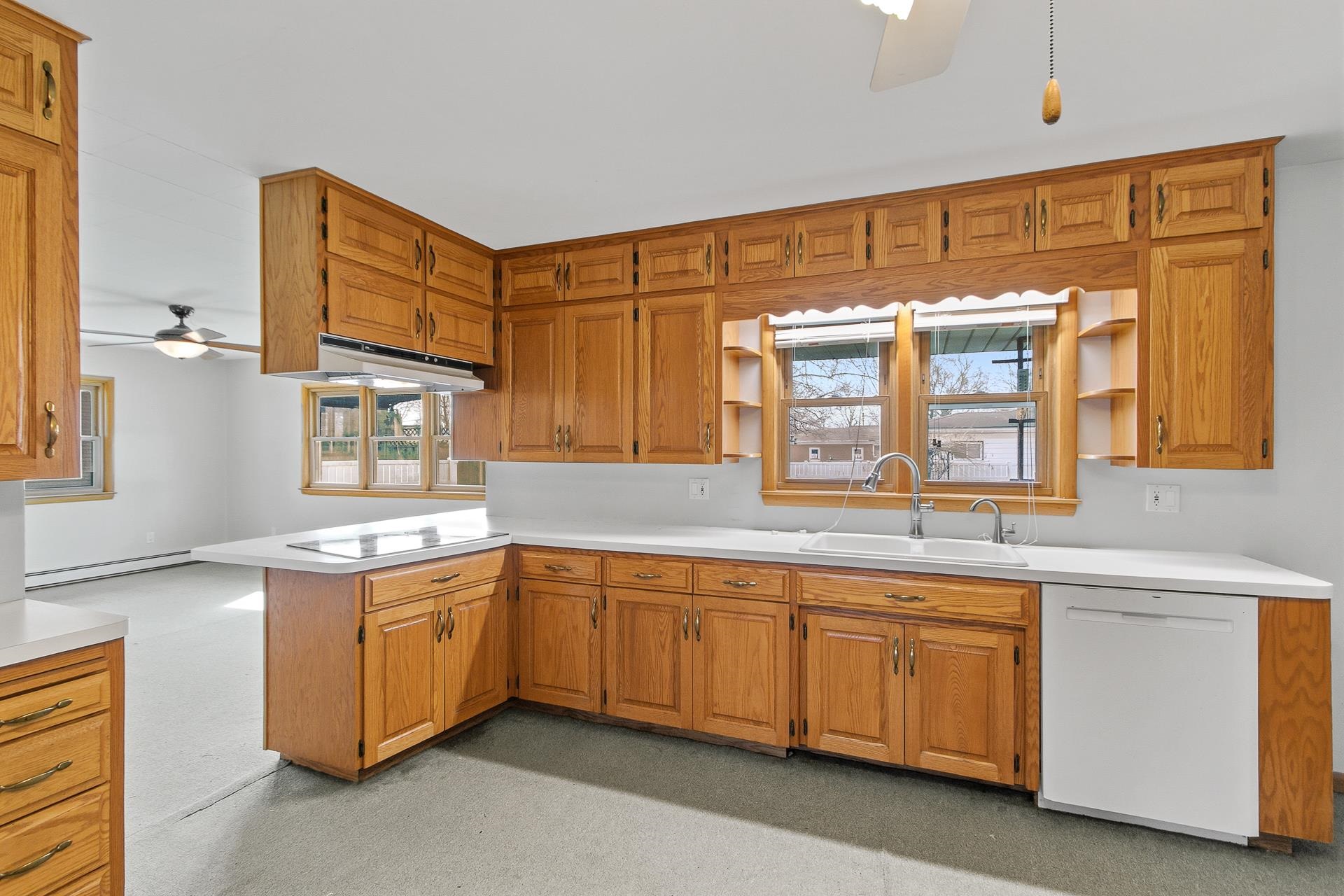 1104 Woodman Road