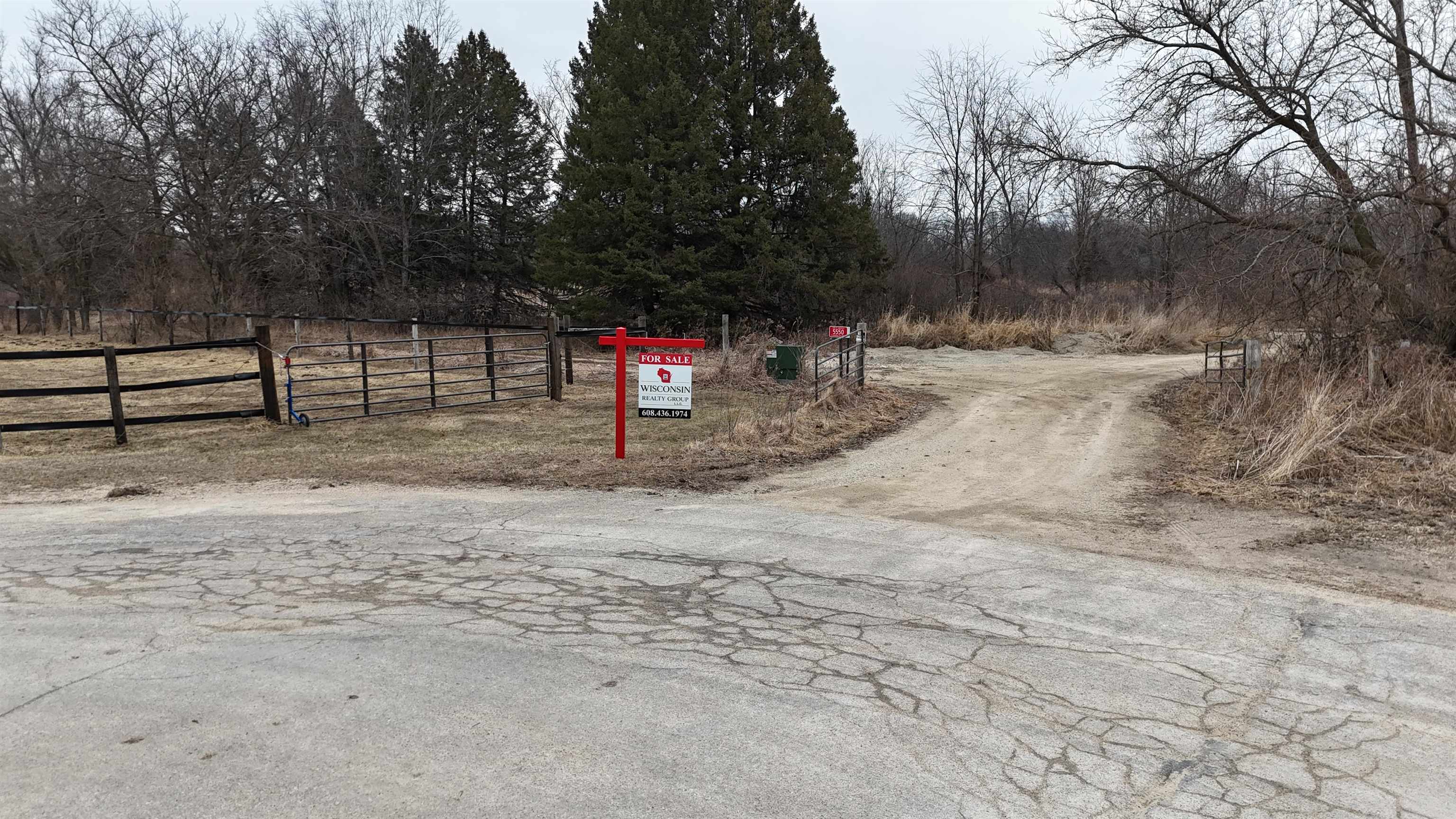 5550 W Partridge Hollow Drive