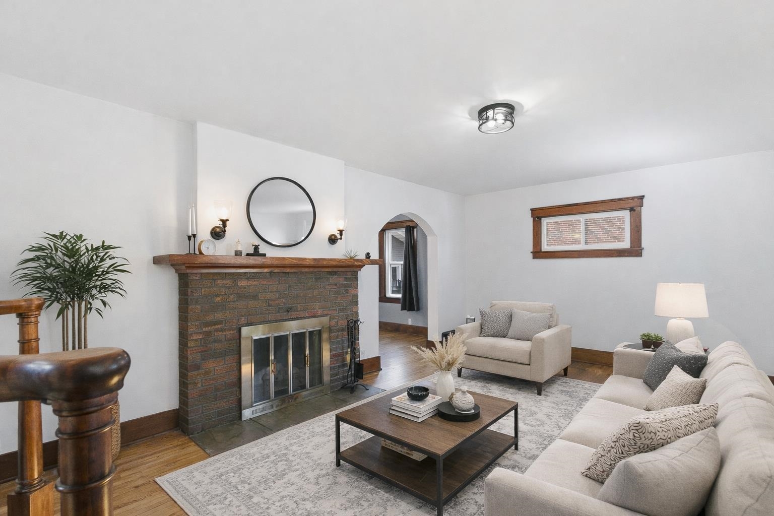 825 N Garfield Avenue