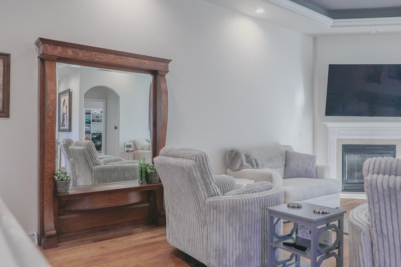 4884 Monarch Drive
