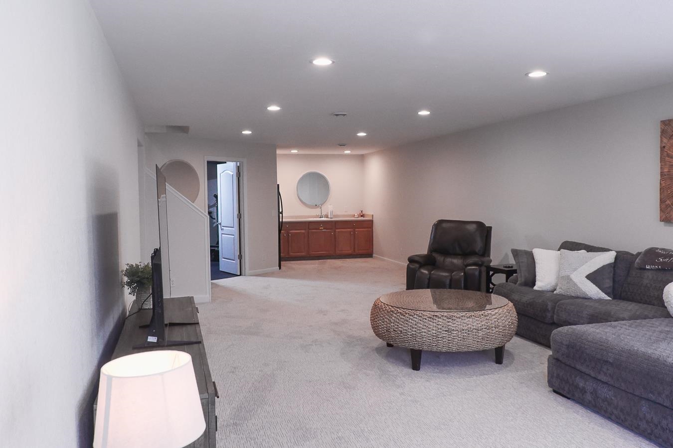 4884 Monarch Drive