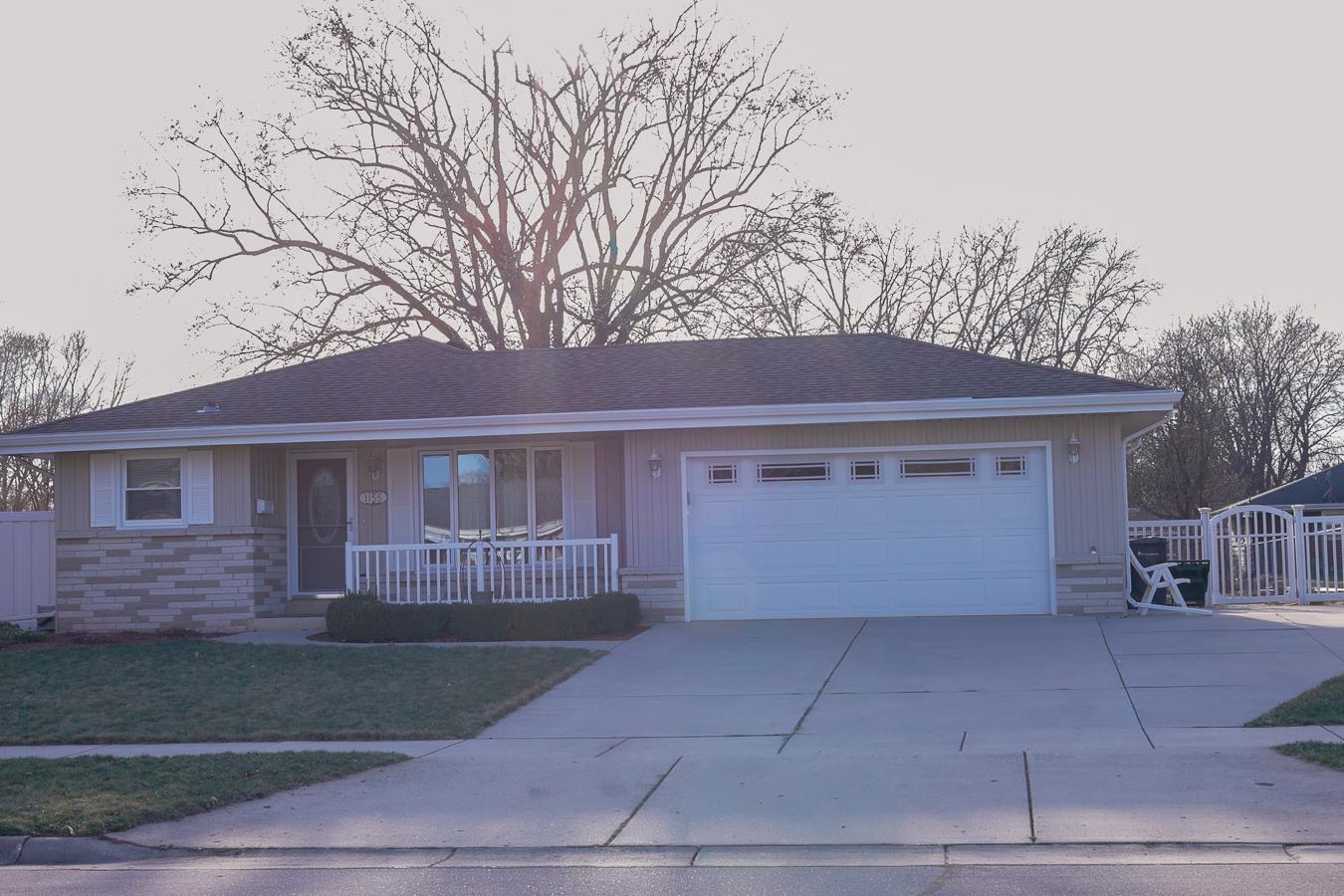 1155 Ontario Drive