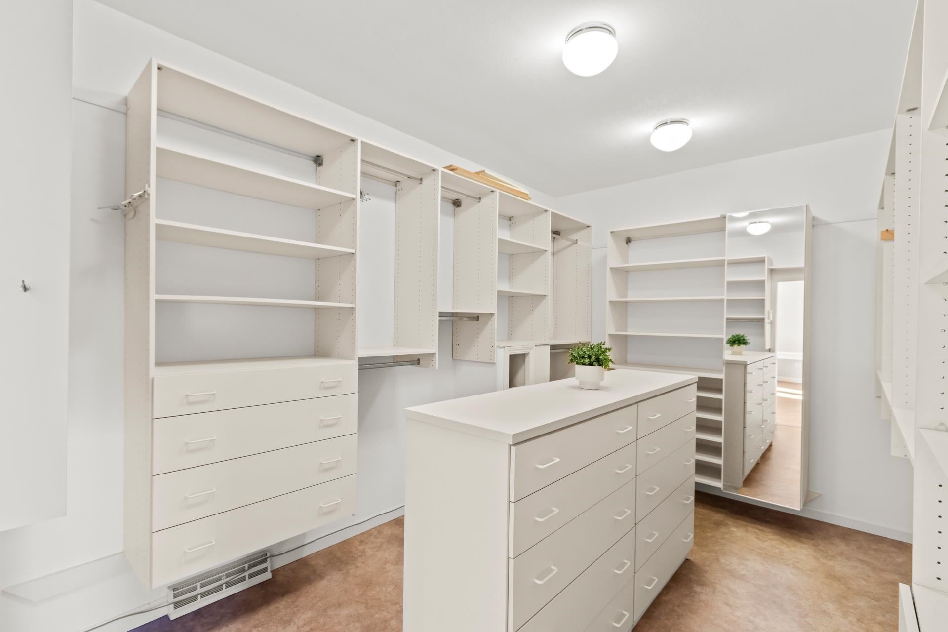 414 Clearview Court