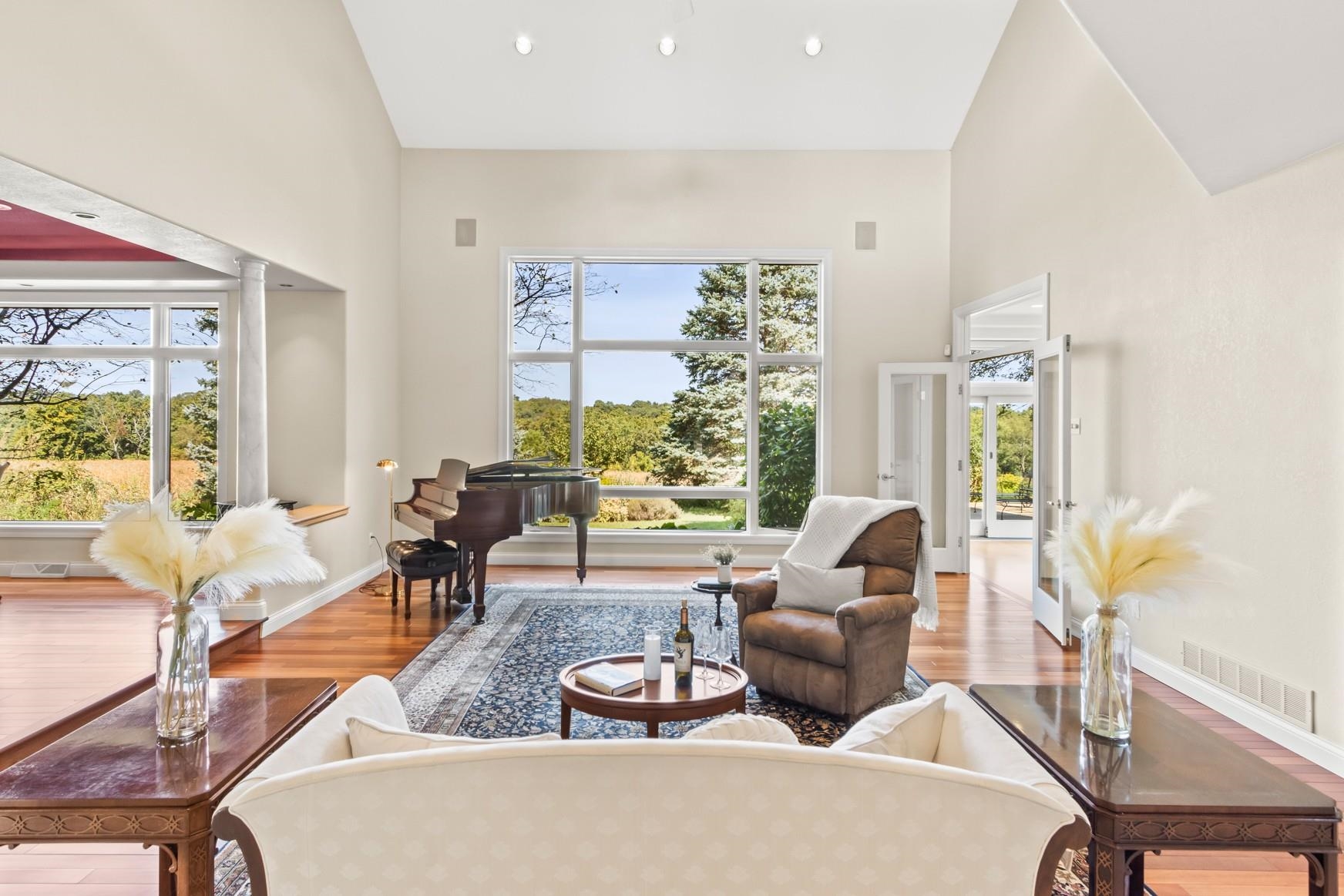 414 Clearview Court