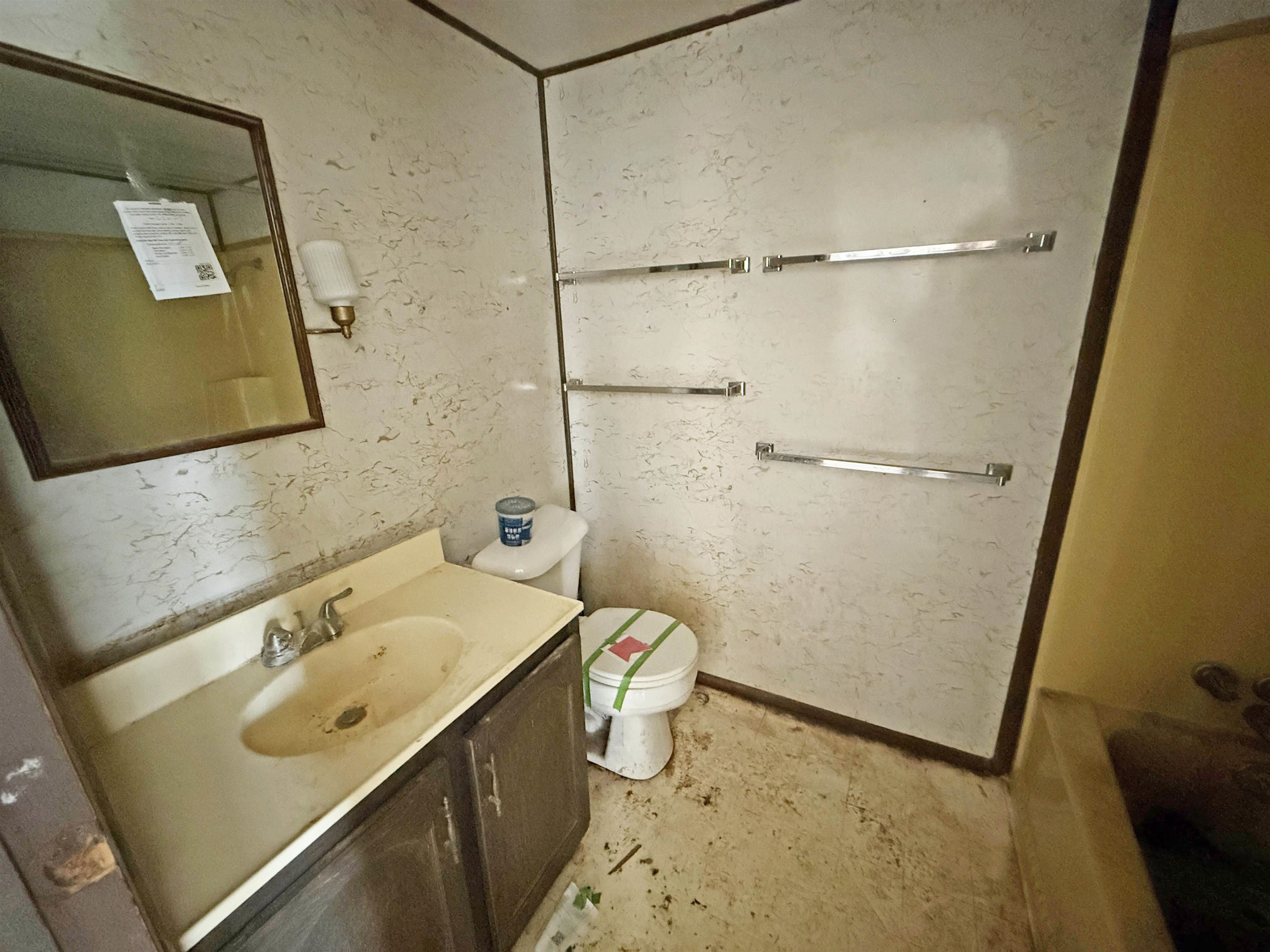 E1209 Alpine Way