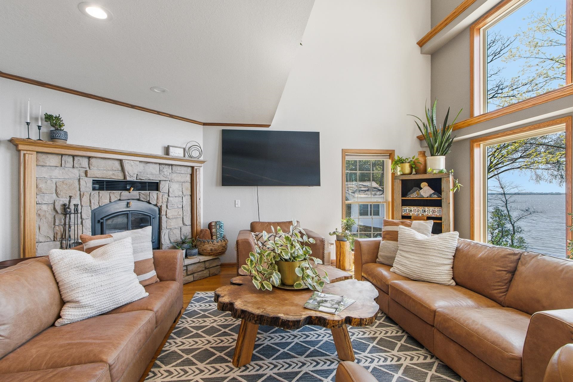 N1017,1021,1025 Vinnie Ha Ha Road