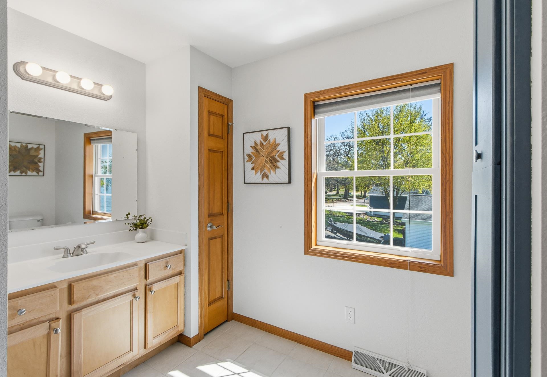 N1017,1021,1025 Vinnie Ha Ha Road