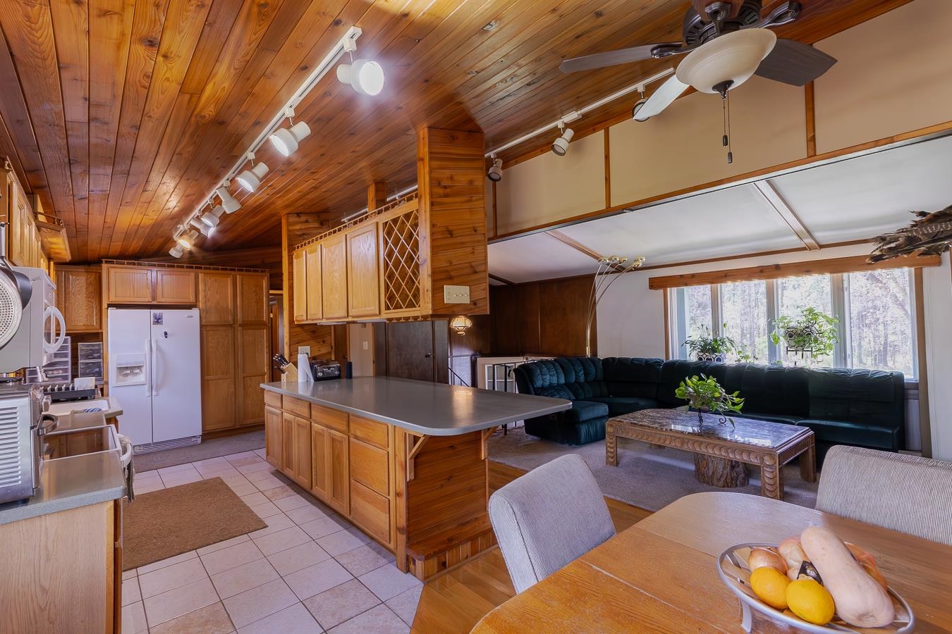 2810 County Road B