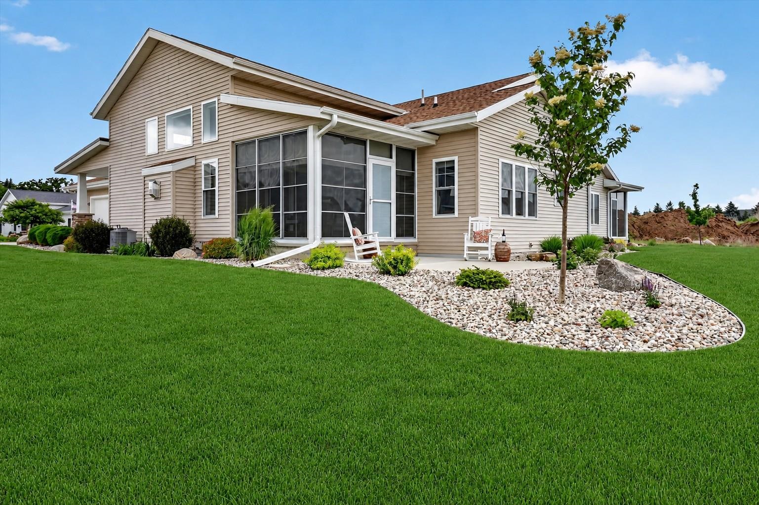 3704 Newcastle Drive 43