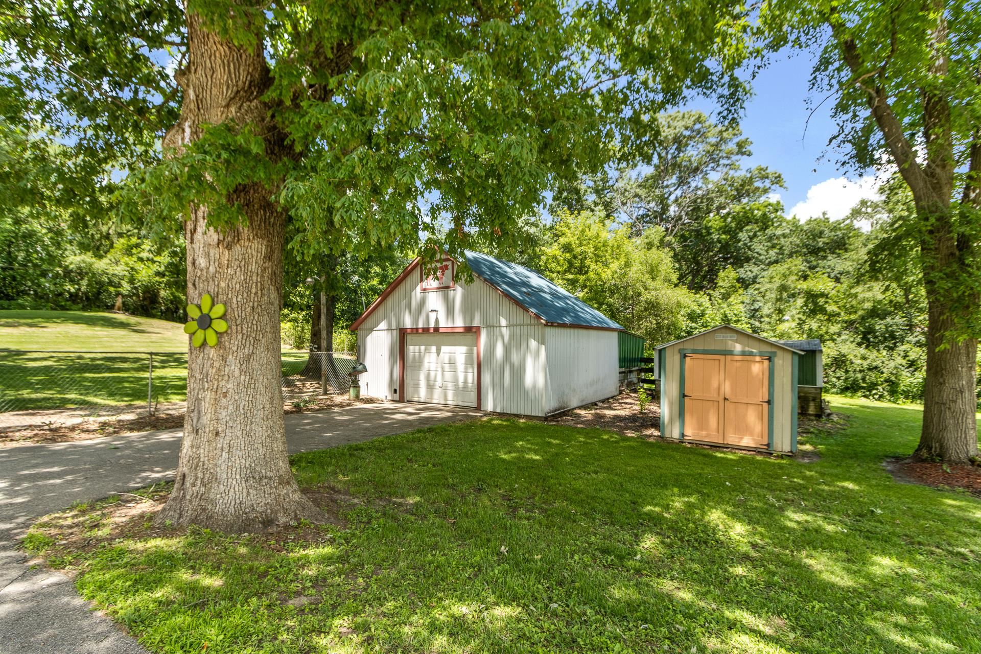 10328 W State Road 81