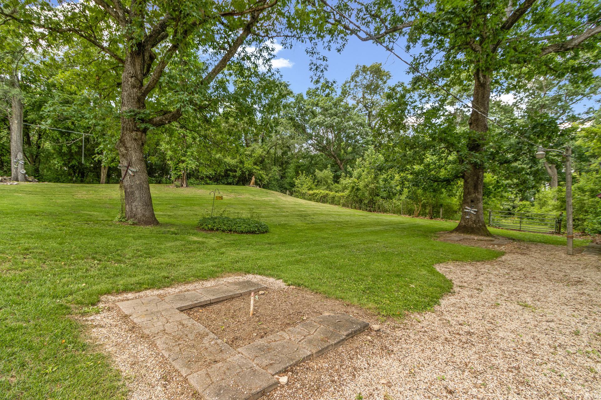 10328 W State Road 81