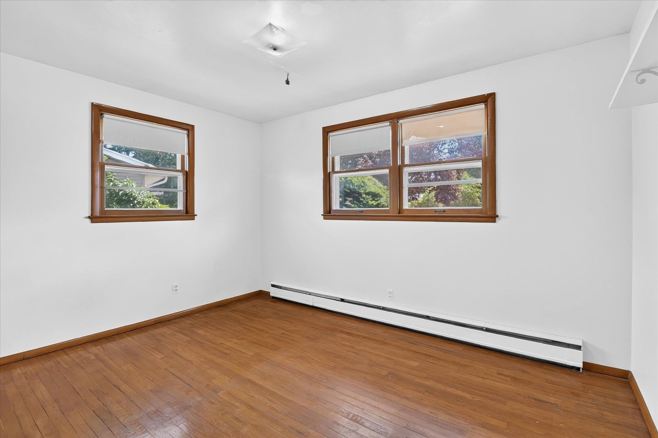 920 W Sunset Drive