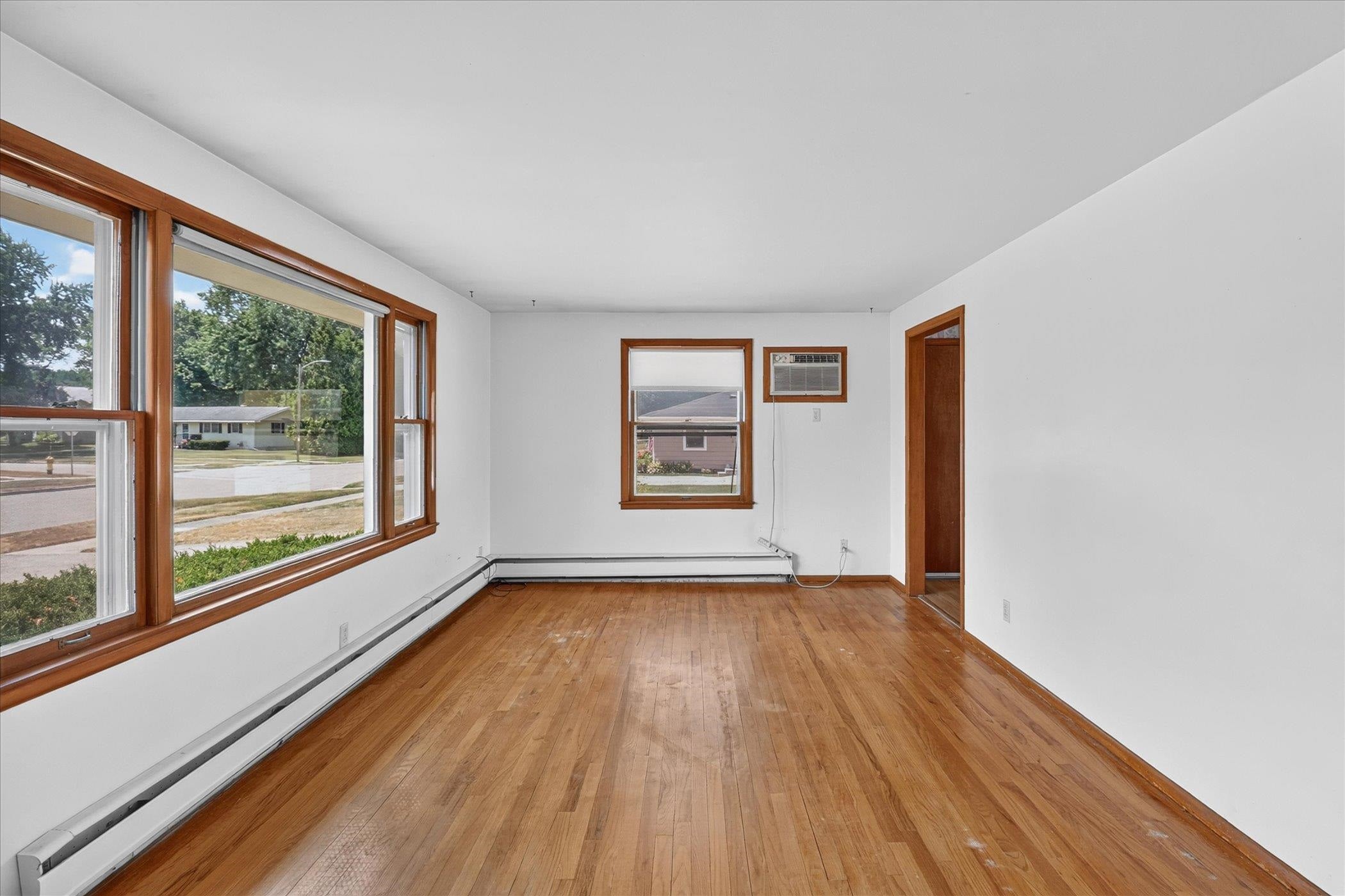 920 W Sunset Drive